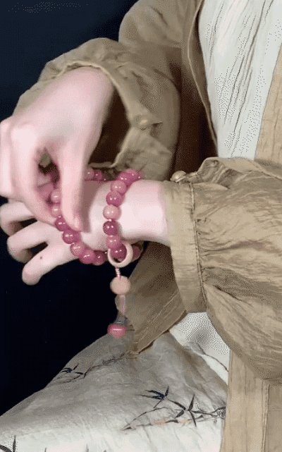 HFH-【纳福转运】菩提手串_06-1.gif