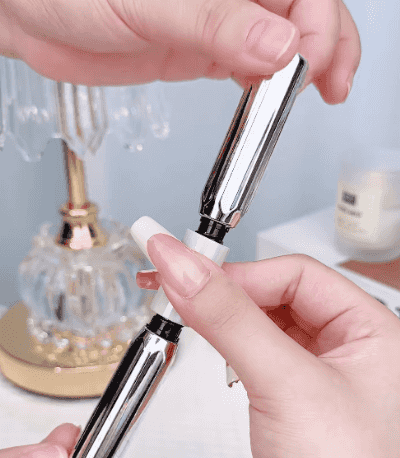 翻译件-VIPABC新品杠铃双头睫毛膏防水纤长卷翘不晕染浓密自然-1222171-系统_09.gif