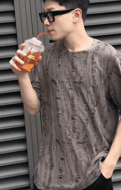 翻译件-HFH-韩版潮流短袖上衣-1235453_06.gif
