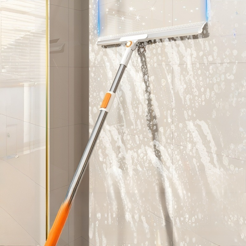 Close-up of silicone blade on Fourinone broom