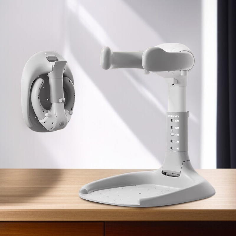 Platzsparendes Badewannengestell für Babys