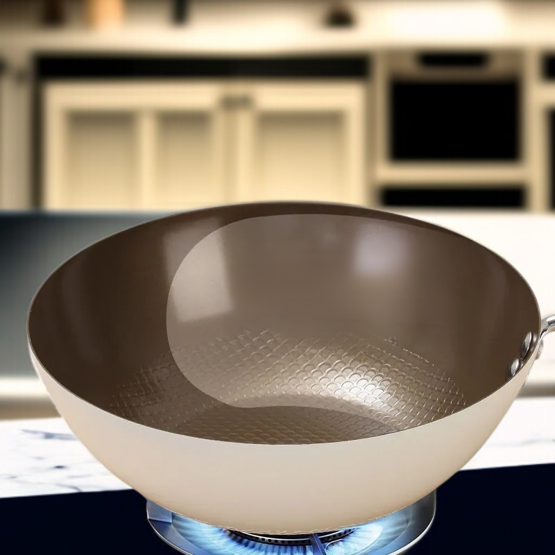 Compact and Easy-to-Clean Frying Pan